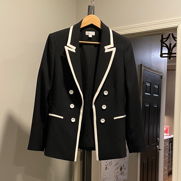 Tahari Black Blazer with White Trim - Picture 1 of 7